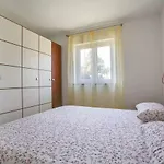 Vitalia 2+2